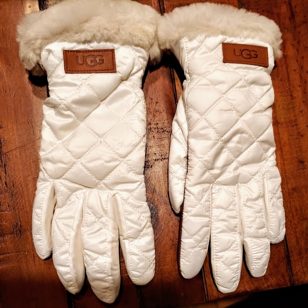 Ugg Cold Weather Gloves